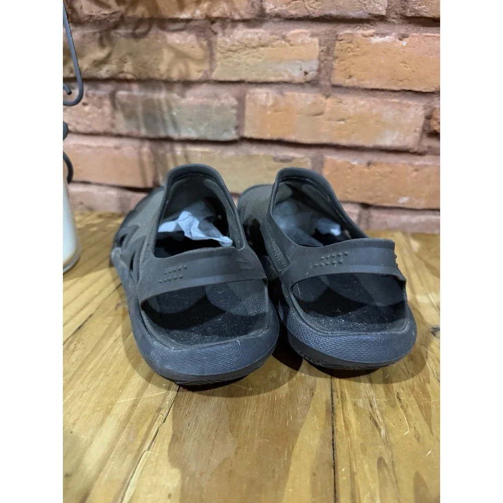 Crocs Men's Size 9 Swiftwater Wave Sandals Brown Mesh Slip On Water Shoes Lake
